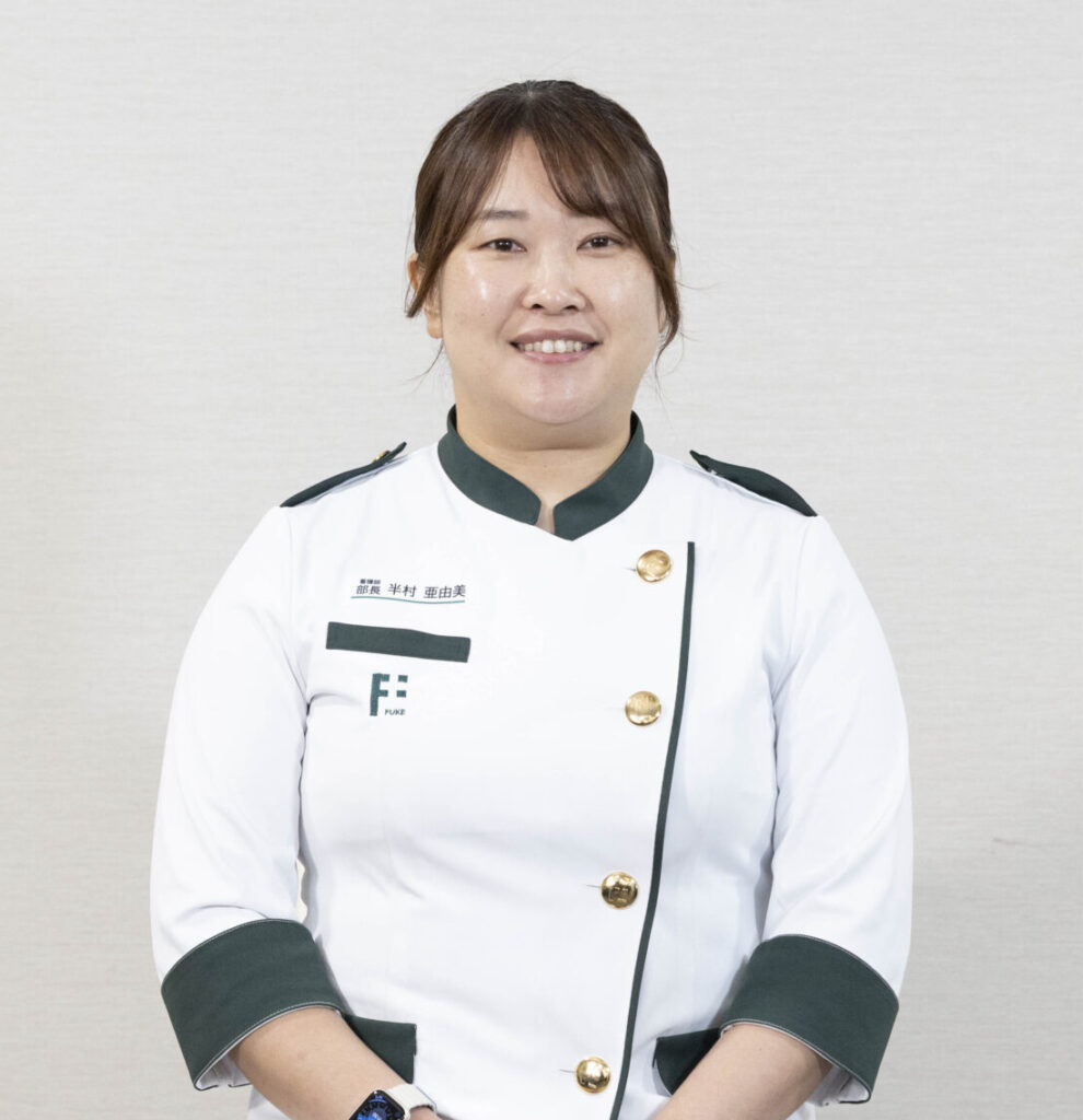 看護部長 半村 亜由美